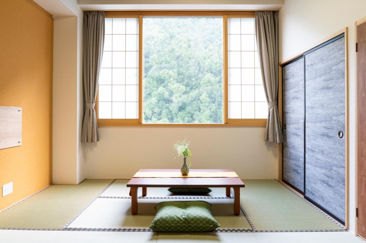 Hotel Yutoriro Bandai Atami à Koriyama  Extérieur photo